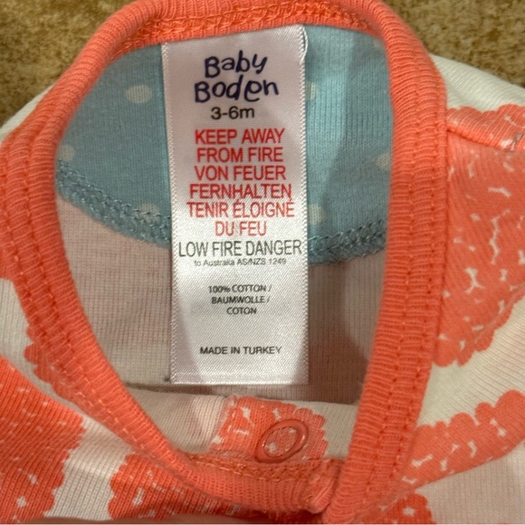 Baby Girl Clothes Baby Boden 3-6 Month  Pink  & white 100% cotton heart Outfit - Picture 2 of 3